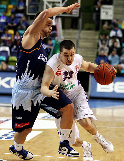 毕竟孙颖莎 毕竟孙颖莎